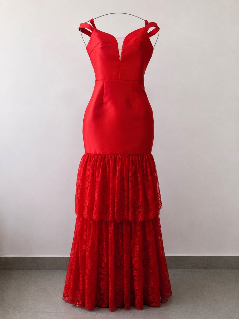 MANIJU Red Satin Lace Maxi Dress S Off Shoulder Sweetheart Mermaid Formal